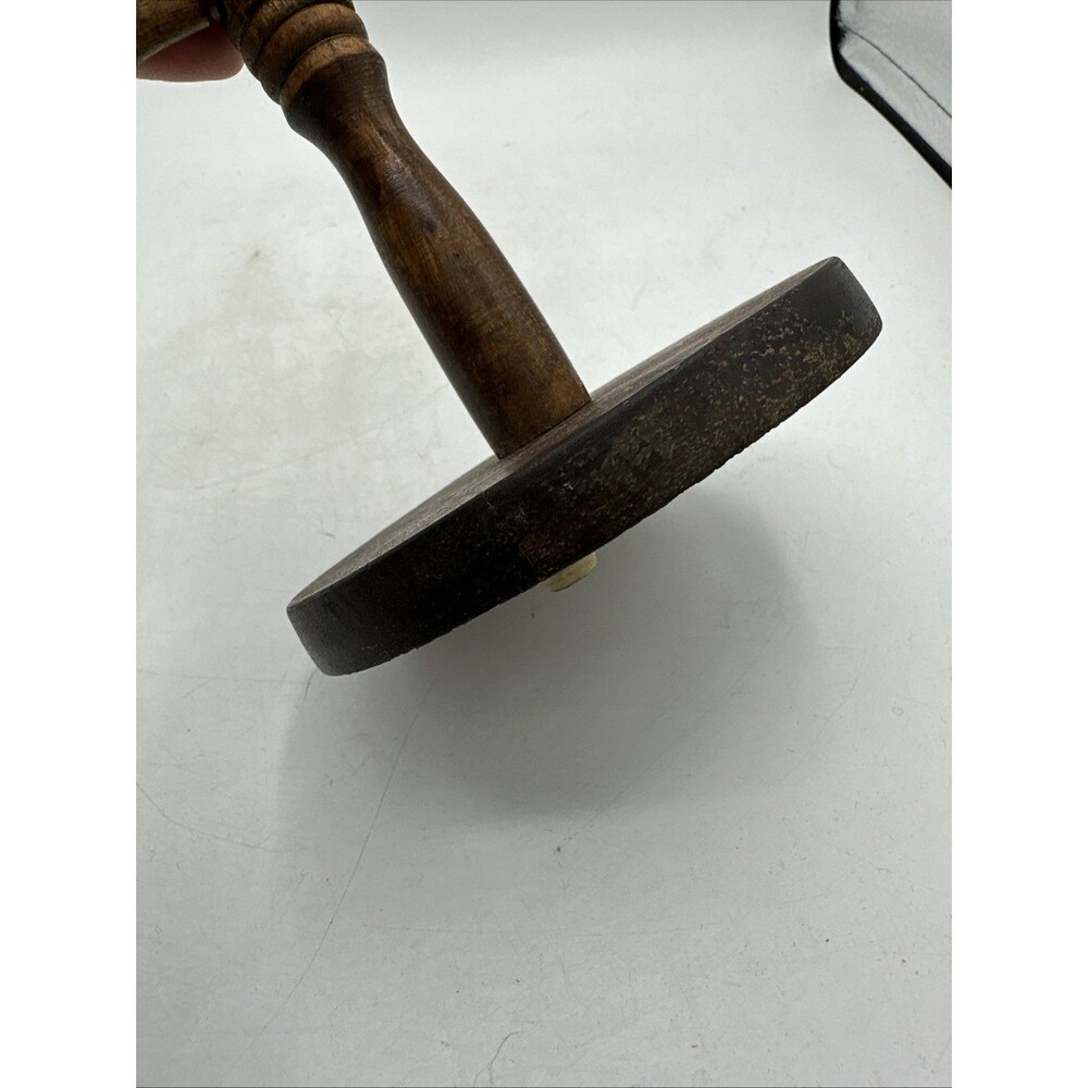 Vintage Wooden Mug Tree Holder Dark Wood 4 Pegs 11” - Picture 14 of 16